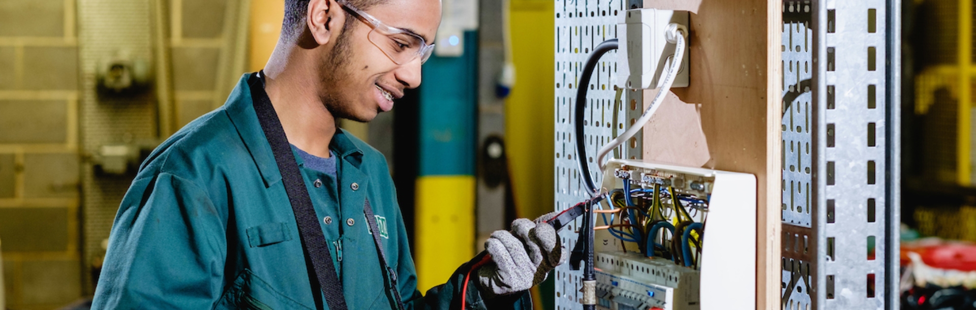 Choosing the right training provider Humberside Engineering Training