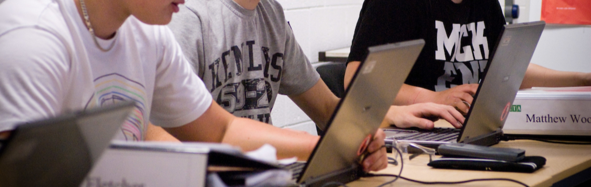 The difference between CAD and CAM | Humberside Engineering Training ...